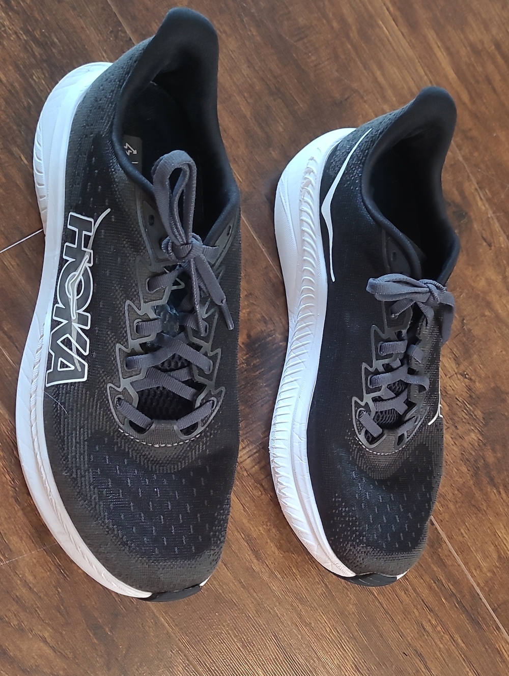 HOKA Men's Black Running Shoes - Lightweight Cushioned Trainer Size 10 B